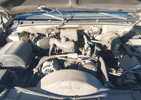 1999 Chevrolet Suburban 1500 Lt from USA, damaged, VIN 3GNEC16R1XG252104